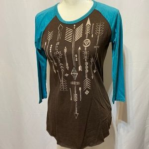 ROCK & ROLL COWGIRL NWOT BROWN AND BLUE TEE